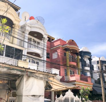 Exploring Bangkoks Neighbourhoods A Walk in Ari Residential Houses